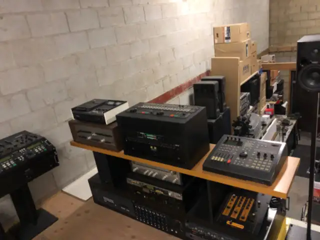 Shared Industrial Warehouse with Office in Commercial & Office Space for Rent in Oshawa / Durham Region - Image 8