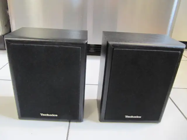 Technics Model SB-C938 CentreChannel & SB-S938Satellite Speakers in Arts & Collectibles in Mississauga / Peel Region - Image 4
