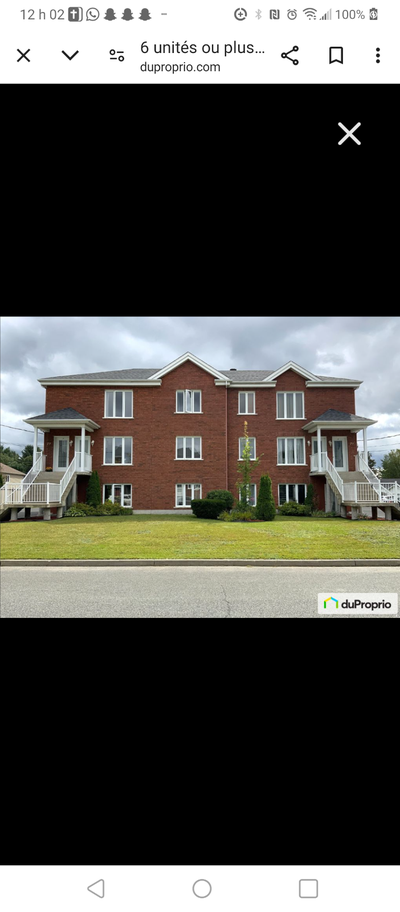 Superbe 4 1/2. Situé au rez de chaussée d'un immeuble à 6 logements. Entrée individuelle. Constructi...