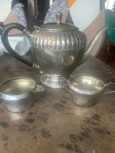 Vintage set, View more