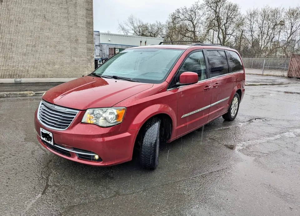 2013 Chrysler town & Country