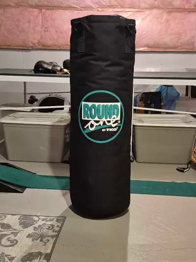 boxing equipment and accessories, Voir plus