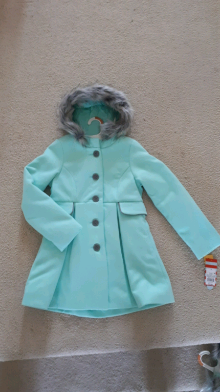 Girl's Pea Coat /New in Kids & Youth in Markham / York Region - Image 3
