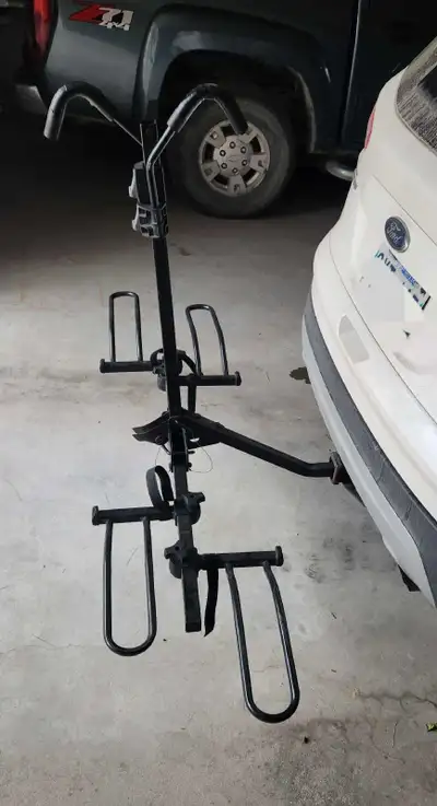 Dual bicycle carrier in good condition. Pick up South of Steinbach