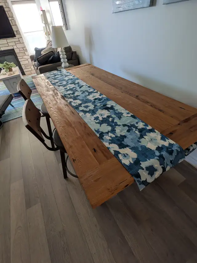 Wood Dining Room Table in Dining Tables & Sets in Hamilton - Image 5
