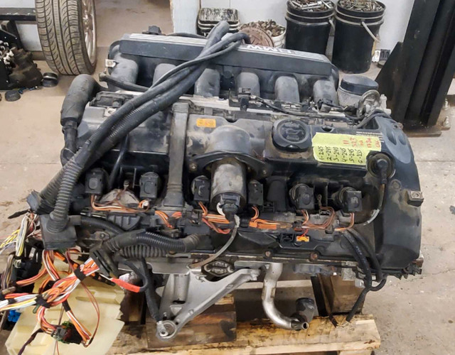 BMW 323i engine  in Other Parts & Accessories in Oakville / Halton Region - Image 4