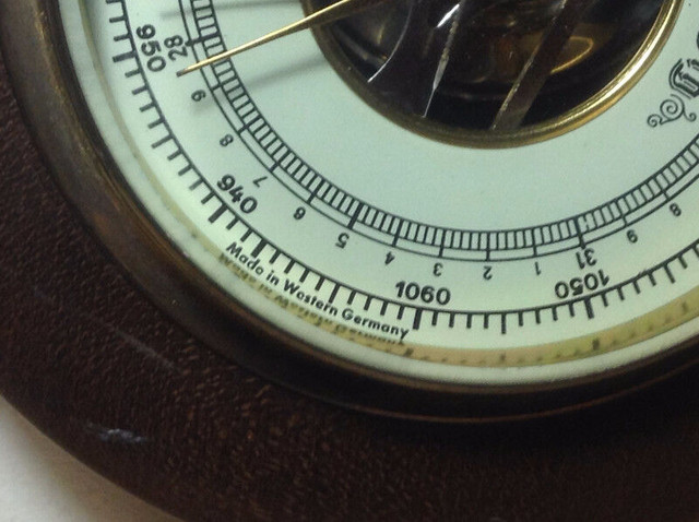 Antiques Barometer in Arts & Collectibles in Vancouver - Image 2