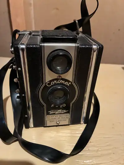 coronet f20 vintage camera circa 1950s England , View more