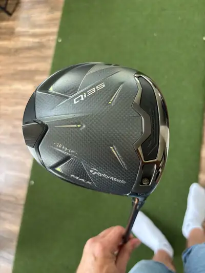 Taylormade QI35 driver, View more