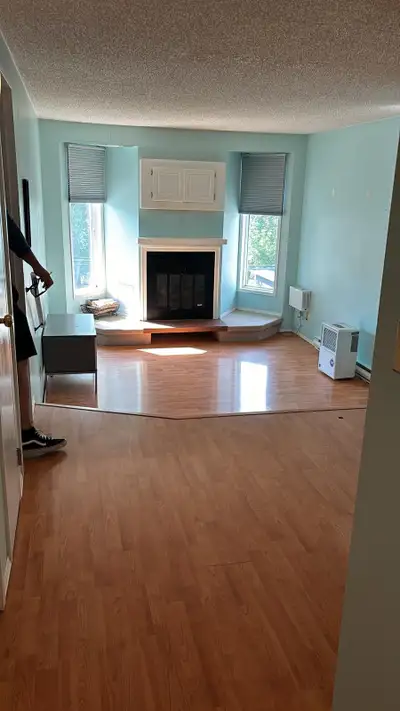 Looking for a friendly, responsible roommate! I’m a USask student with a spare room available in my...