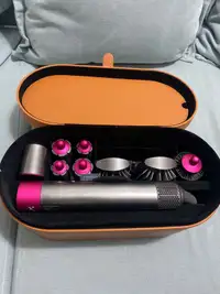 Dyson hairdryer & stylers 