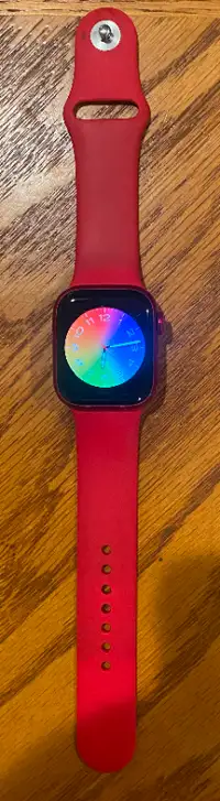 Apple Watch Series 7 (GPS + Cellular) 41mm (PRODUCT) RED