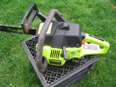 Poulan 2150 (Woodsman) Chainsaw, View more