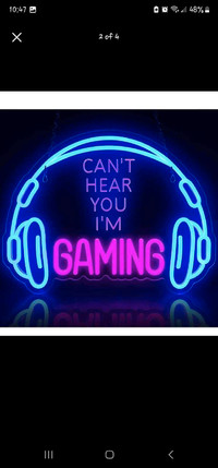ReyeeInc Gaming Headset Neon Sign