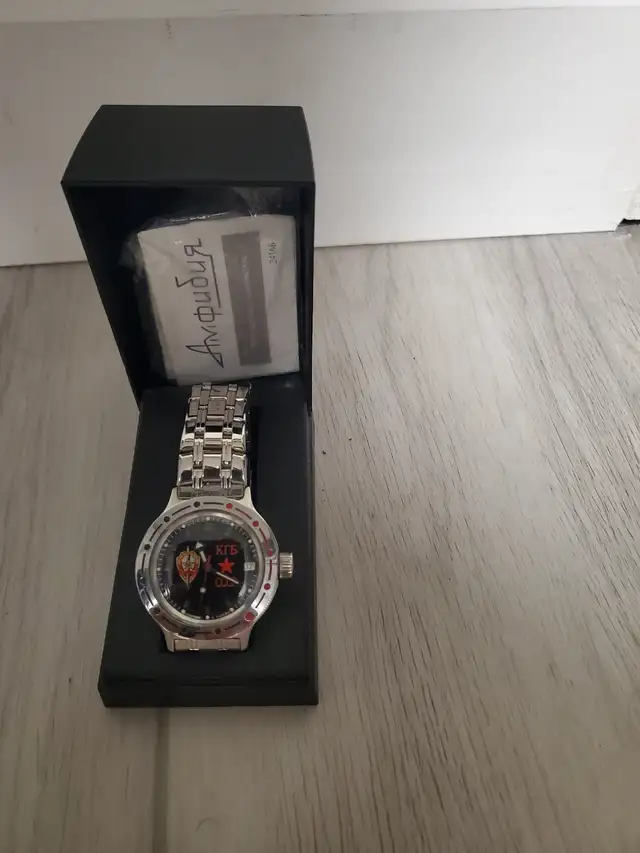 Brand new Vostok CCCP KGB watch in Arts & Collectibles in City of Toronto - Image 2