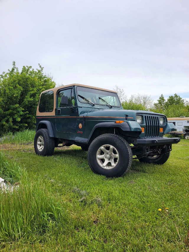 1994 Jeep Wrangler YJ in Cars & Trucks in Calgary - Image 3