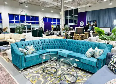 SOLDES DE FIN DE SAISON SUR LES ARTICLES SECTIONNELS , View more