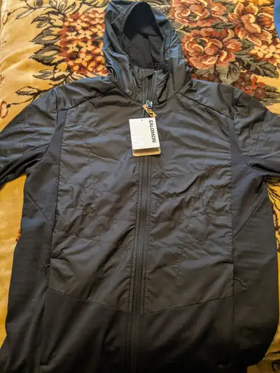 Salomon Medium Men's Outline All Season Hybrid, View more