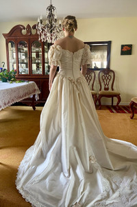 Sweetheart Wedding Dress