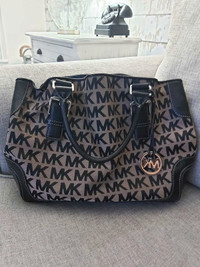 Authentic MK purse 