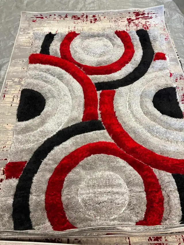 Premium Turkish Area Rug – 4' x 5.6'  in Rugs, Carpets & Runners in Ottawa - Image 4