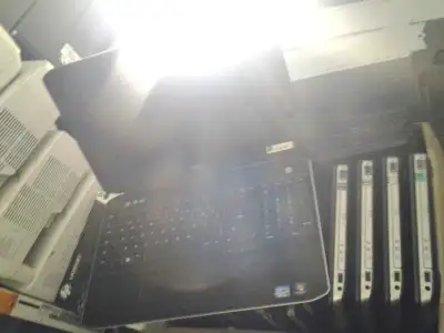 Dell Latitude E5530 15.6 i5 8g 500g win 10 pro 100+ laptop VENTE, View more