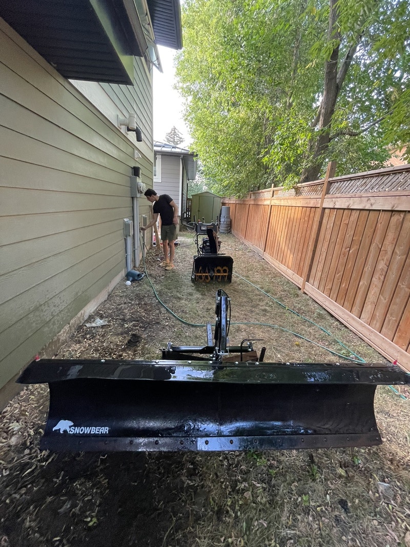 SnowBear® Pro Shovel Snow Plow, 88in 1500 Other Calgary Kijiji