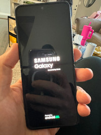 Samsung Z Flip 4 128GB Grey Excellent condition