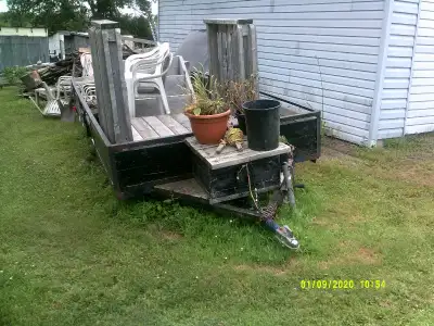 FOR SALE 12FT TRAILER (SIZE 12FT LONG X 6FT WIDE ) STEEL FRAME & SIDES FLOOR GOOD NO HOLES, TRAILER...