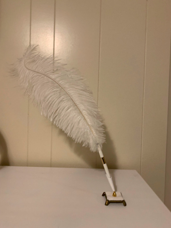 Ornate Feather Pen and Stand in Other in Cambridge - Image 3