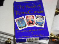 Fortune Telling: Book of Rune Cards , Tarot guide, FengShu set