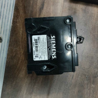 Used Siemens Circuit breakers 3P 30A Q330 and 2P 20A Q220 