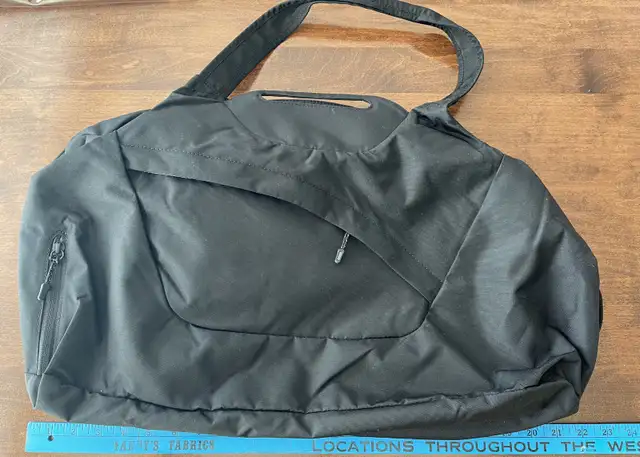 Gym tote bag - new in Bags & Luggage in Strathcona County - Image 4