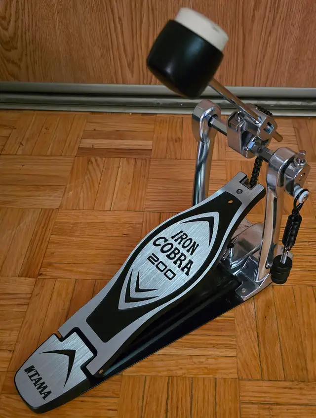 Bass Drum Pedals in Drums & Percussion in City of Toronto - Image 4