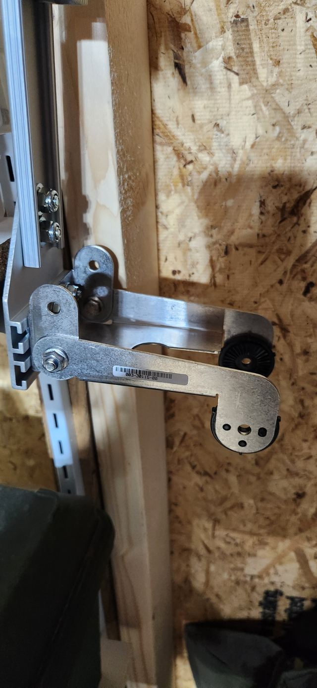 Lowrance Active Target 2 Transducer in Fishing, Camping & Outdoors in Owen Sound - Image 6