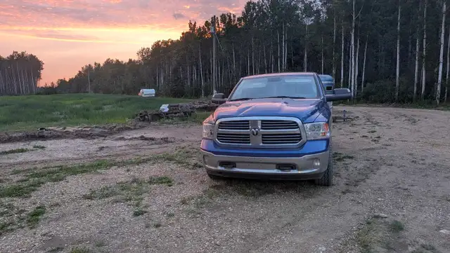 Dodge  Ram 519876549081845761