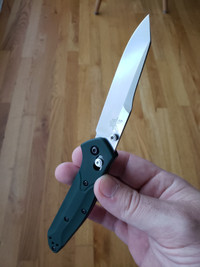 couteau benchmade 940