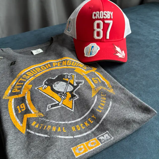 Sidney Crosby Hockey Fan Bundle Adidas Team Canada Hat & CCM 