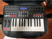 Akai Professional MPK225 ~ 25-key USB/ MIDI Keyboard Controller