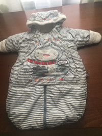 vêtements  pour bébé  de 3 à 6 mois