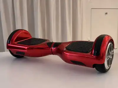 Hoverboard rouge chrome • Bluetooth • Très propre, View more
