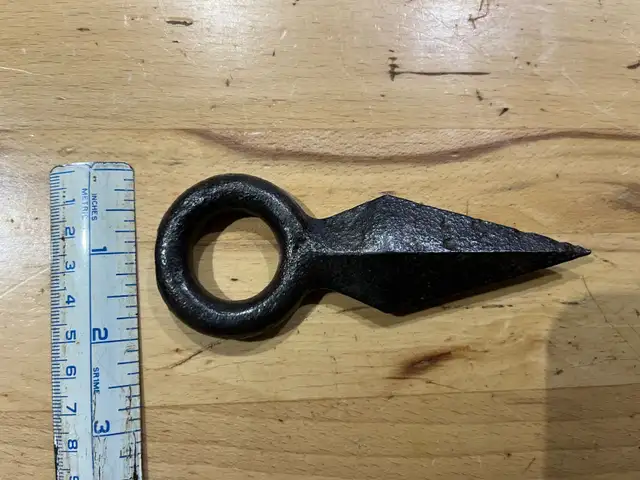 Antique raft spikes & Log Dogs, Soo Line and others in Hand Tools in North Bay - Image 9