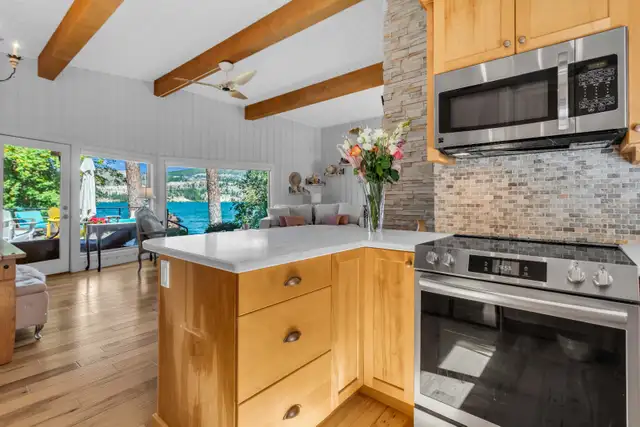 Lakefront Gem in Houses for Sale in Kelowna - Image 21