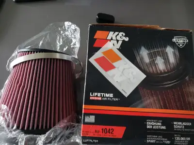 Brand new unused K&N high performance Universal filter. Perfect for cold air intakes. Direct fit for...