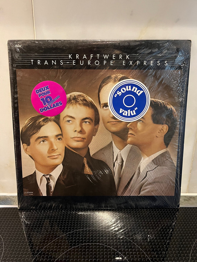 Kraftwerk-Trans-Europe Express vinyl dans CD, DVD et Blu-ray  à Ville de Montréal