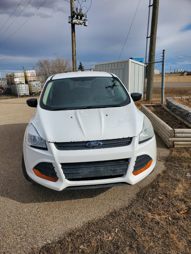 Ford Escape  in Cars & Trucks in Grande Prairie - Image 2