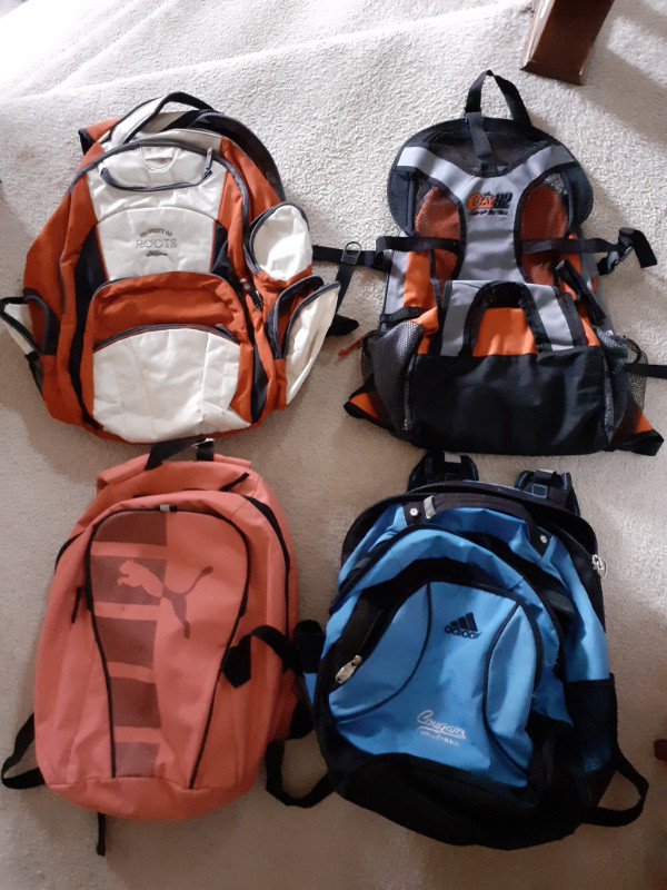 day backpack, duffle bag in Fishing, Camping & Outdoors in Calgary