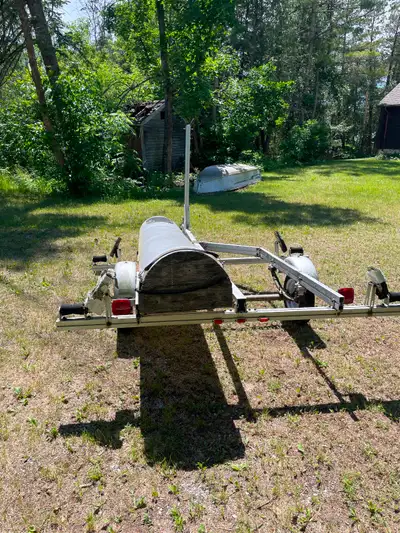Lightweight Aluminum Trailer for Hobie 16 car.