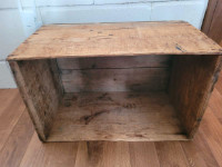 Caisse/boite de bois antique 20" x 12" x 11"