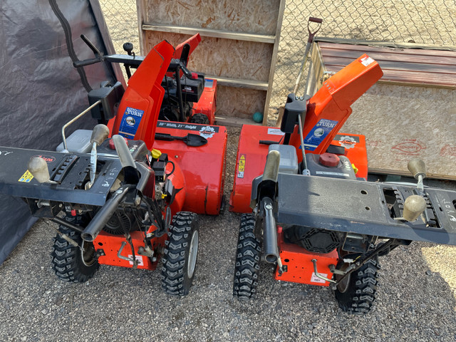 Snow Blower for Sale. Package Deal  in Snowblowers in Saskatoon
